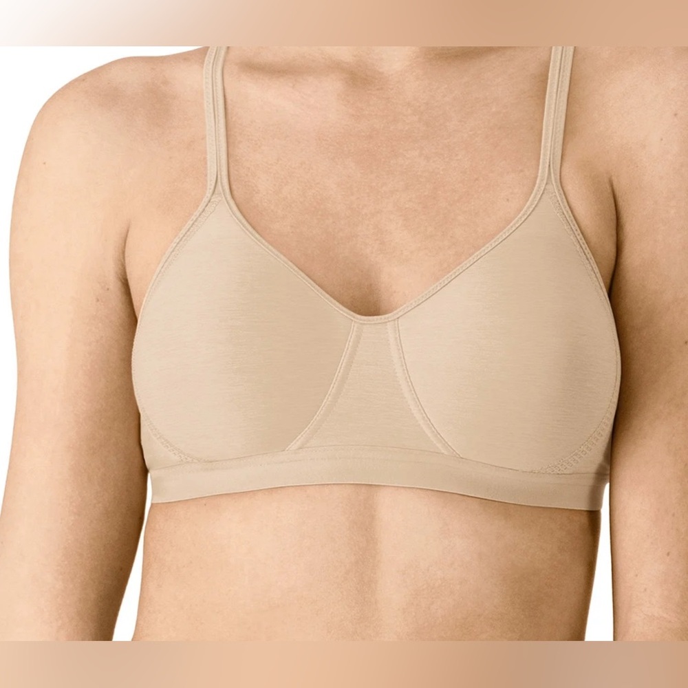 Hanes Women's Cooling Comfort Wireless Bra W507